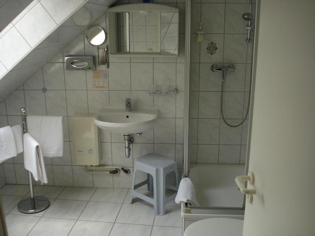 Hotel Bierstuebl زانغرهاوزن الغرفة الصورة